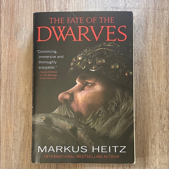 Other - The Fate of the Dwarves by Markus Heitz - Dark Red & Black Cover